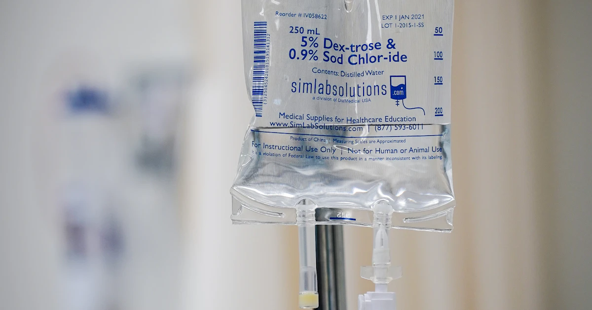 ระบบจองคิวคลินิก IV Drip เวลเนส ลดคิวล้น เพิ่มรายได้ด้วย LINE OA